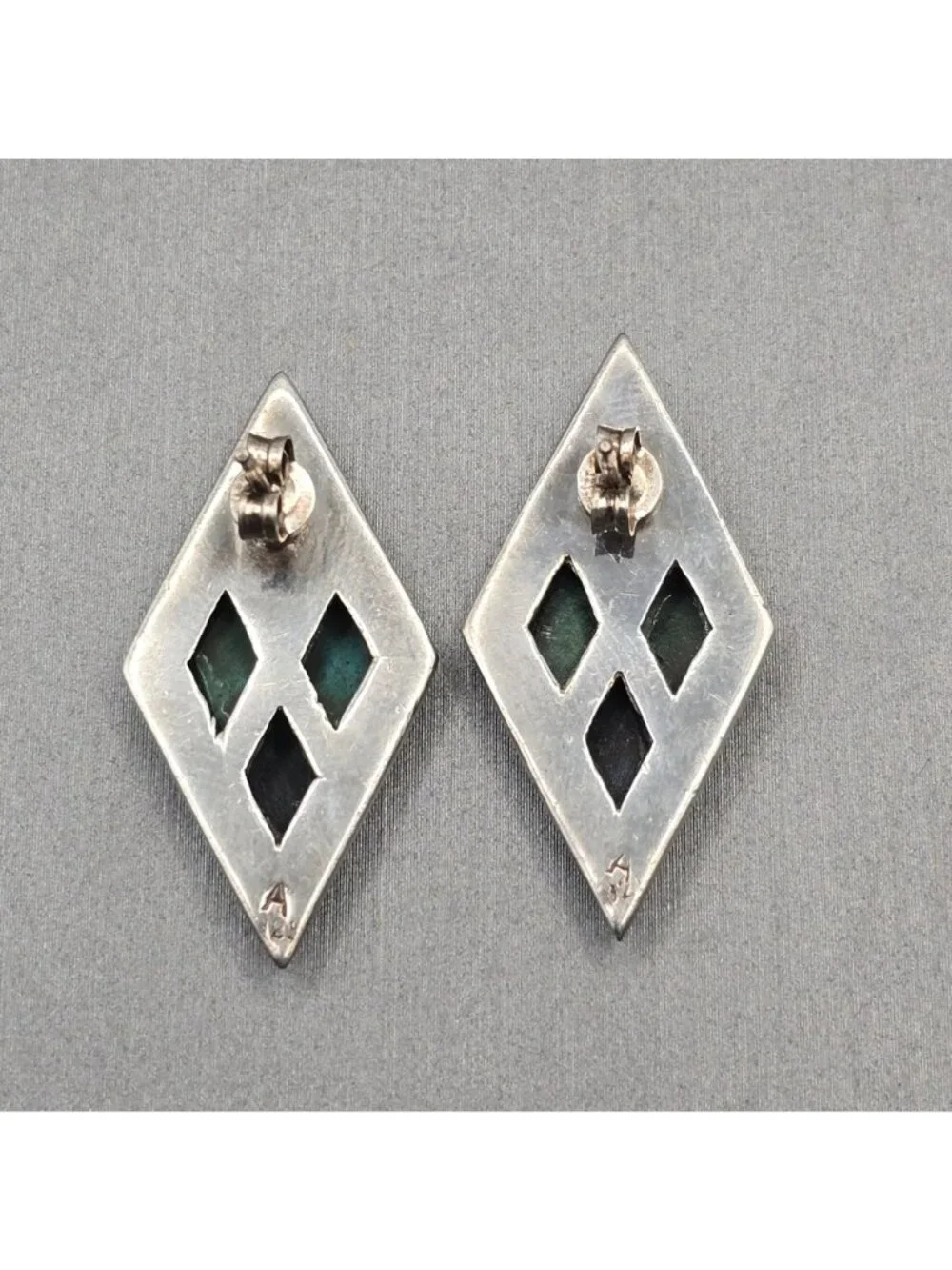 Sterling Silver Malachite Onyx Inlay Earrings Marcasite Border Artisan Signed A - Picture 6 of 12